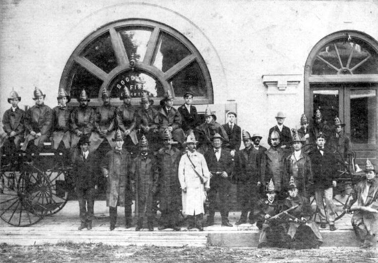 The earliest photo of the fire company, probably taken around 1907-08 in front of Opera House, the second home of the company.